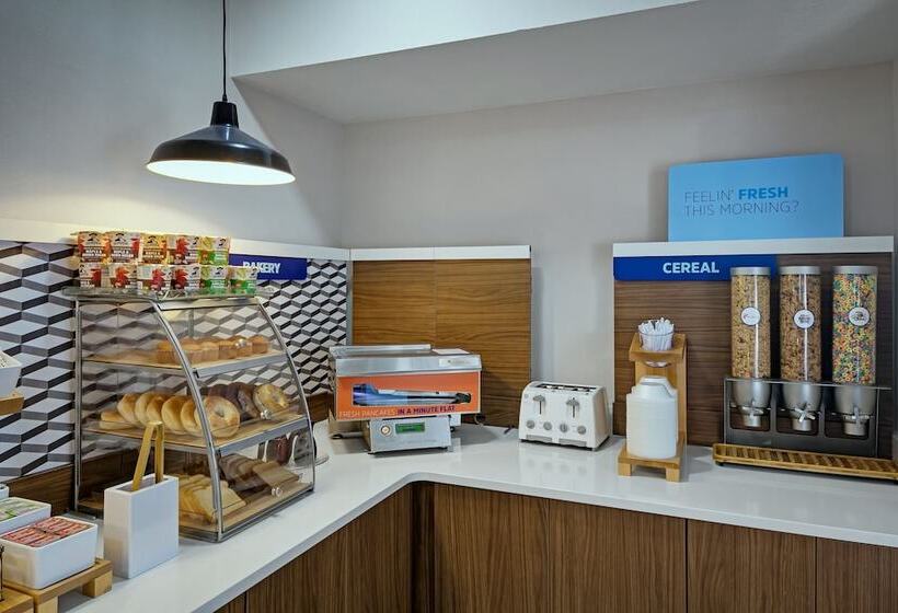 فندق Holiday Inn Express Lewiston, An Ihg