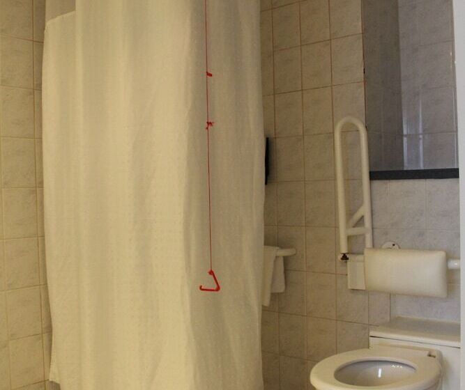 Отель Holiday Inn Express London Croydon, An Ihg