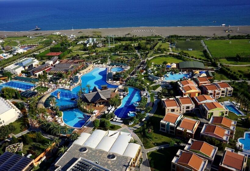 هتل Holiday Village Turkiye