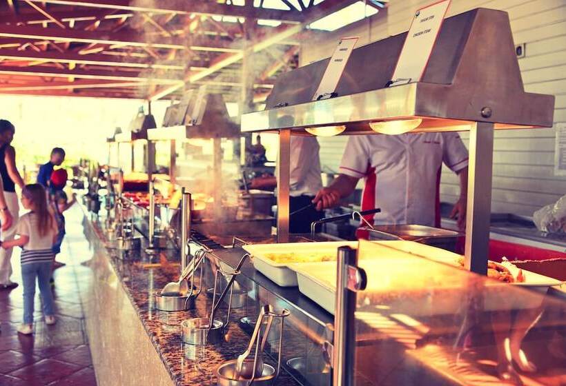 هتل Holiday Village Turkiye