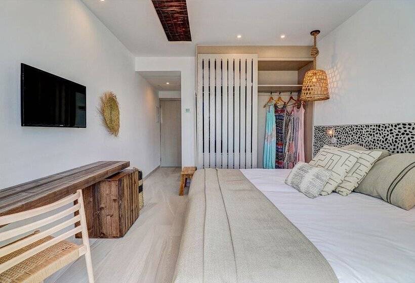 ホテル Hoposa Pollentia - Adults Only