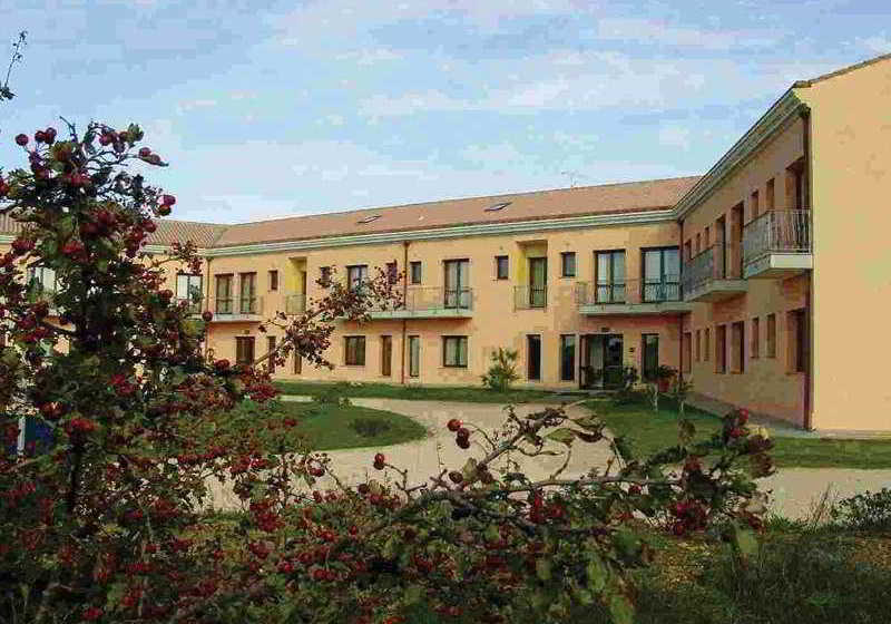 בית מלון כפרי I Lecci