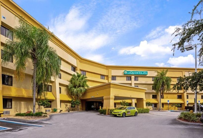 فندق La Quinta By Wyndham Miami Airport East