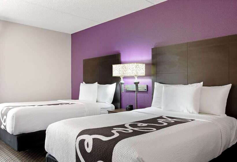 فندق La Quinta By Wyndham Miami Airport East
