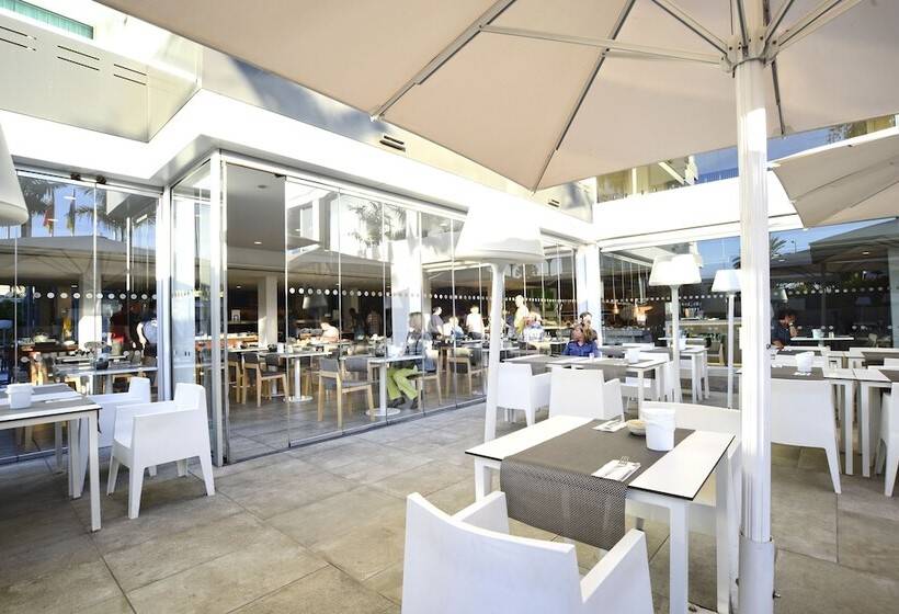 Отель Akeah Broncemar