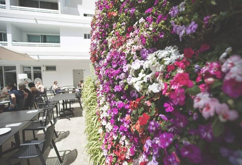 Отель Akeah Broncemar