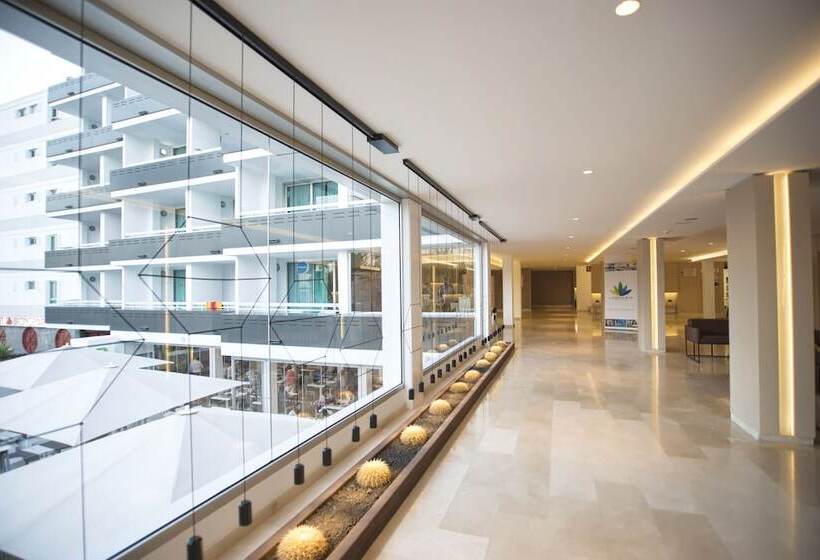 Отель Akeah Broncemar