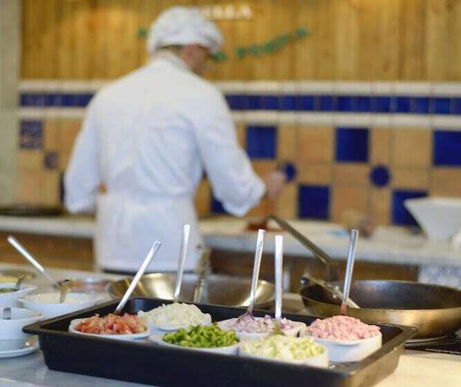 Отель Akeah Broncemar