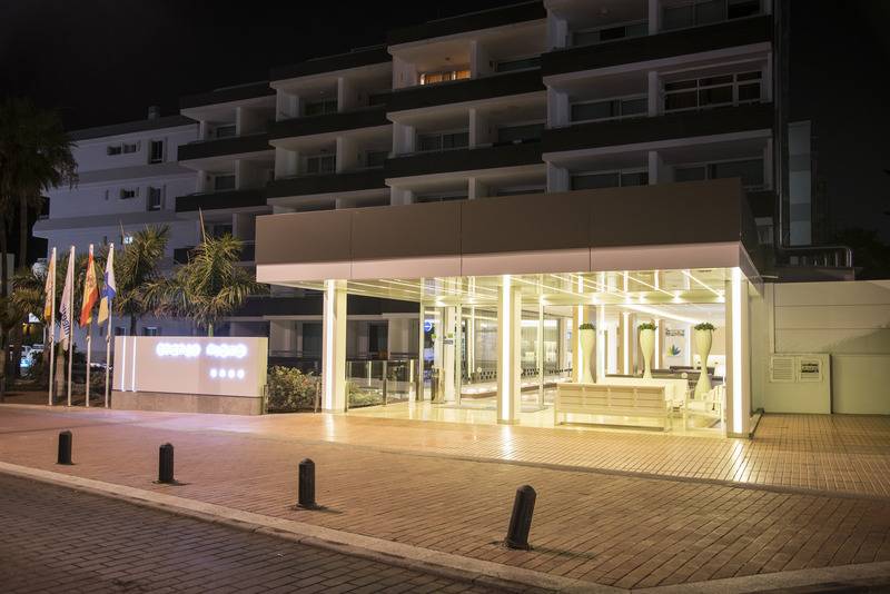 Отель Akeah Broncemar