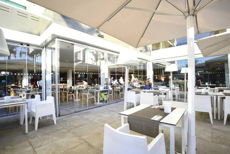 Отель Akeah Broncemar