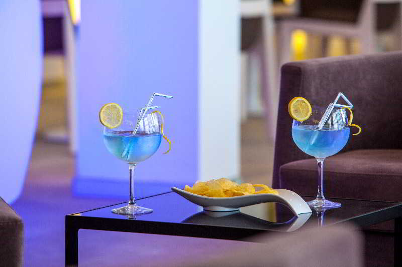 Отель Akeah Broncemar