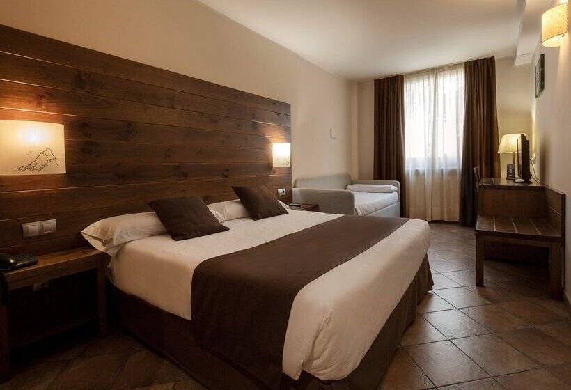 هتل Magic La Massana by Nexta