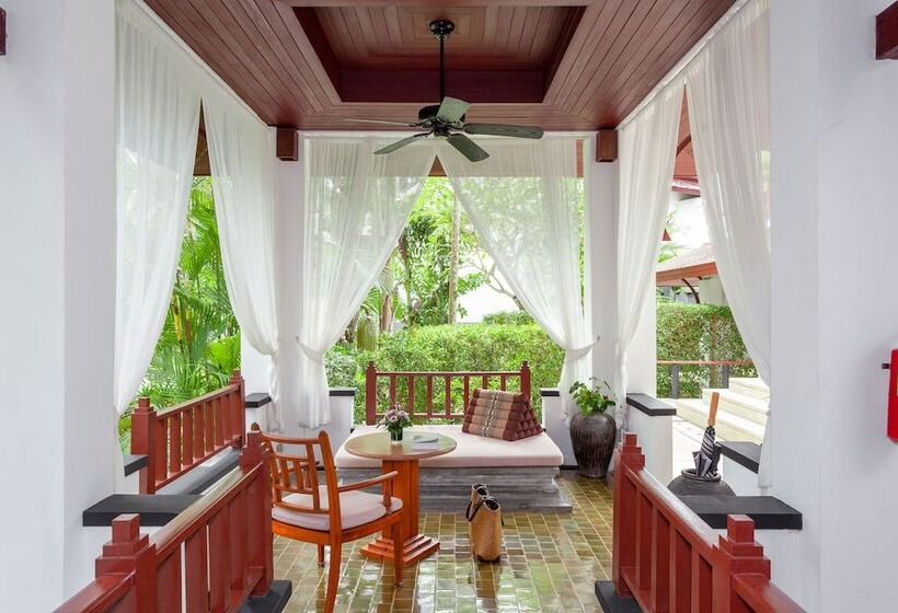 هتل Nakamanda Resort And Spa
