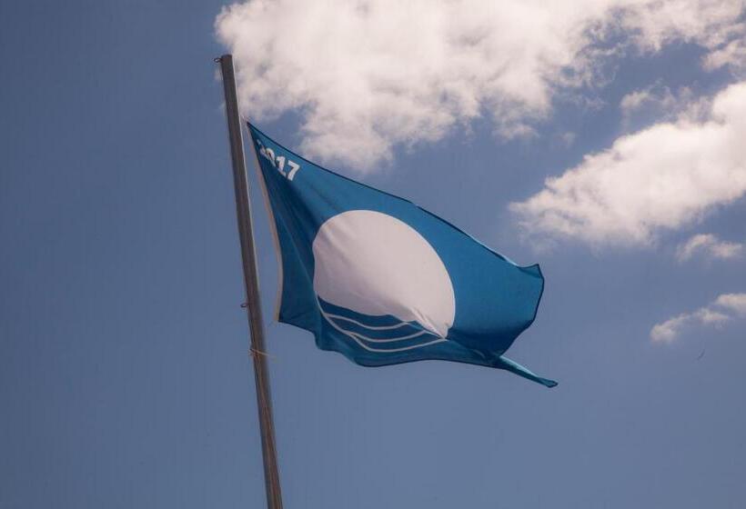 בית מלון כפרי Nautilus