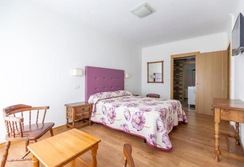 בית מלון כפרי Nautilus