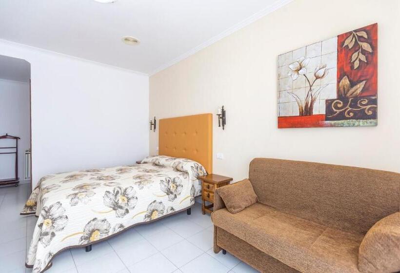 בית מלון כפרי Nautilus