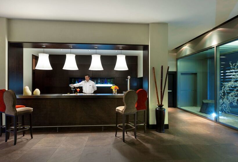 هتل NH Collection Santiago De Compostela