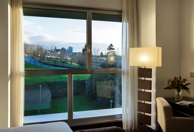 هتل NH Collection Santiago De Compostela