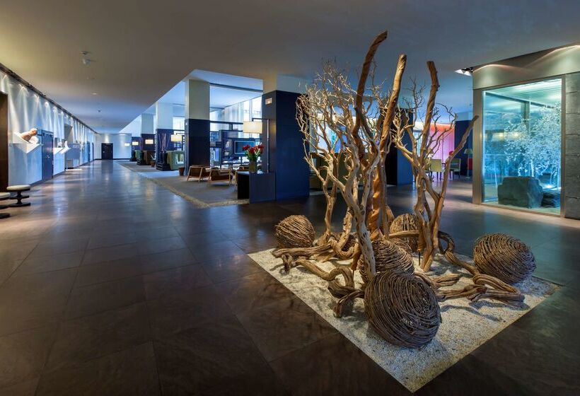 هتل NH Collection Santiago De Compostela