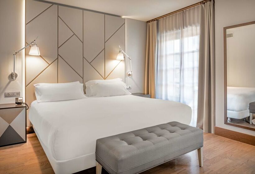 בית מלון כפרי NH Collection León Plaza Mayor