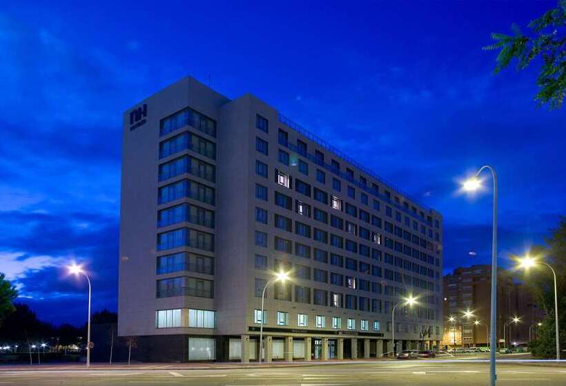 هتل NH Valladolid Balago