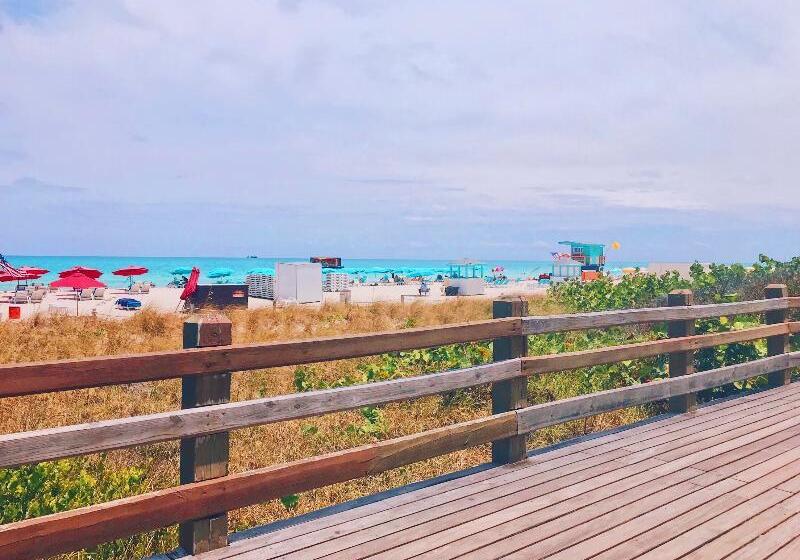 ホテル Ocean Spray