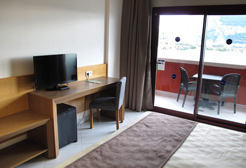 בית מלון כפרי Ohtels Campo de Gibraltar