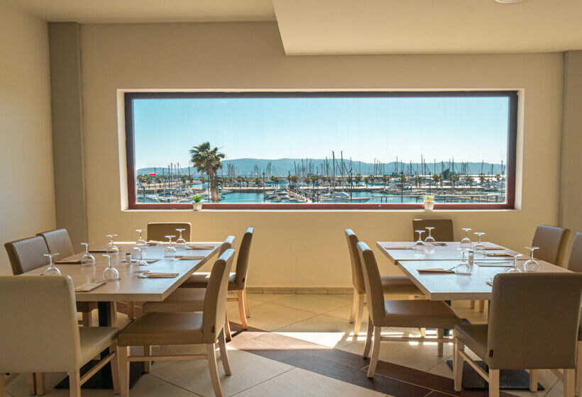 בית מלון כפרי Ohtels Campo de Gibraltar