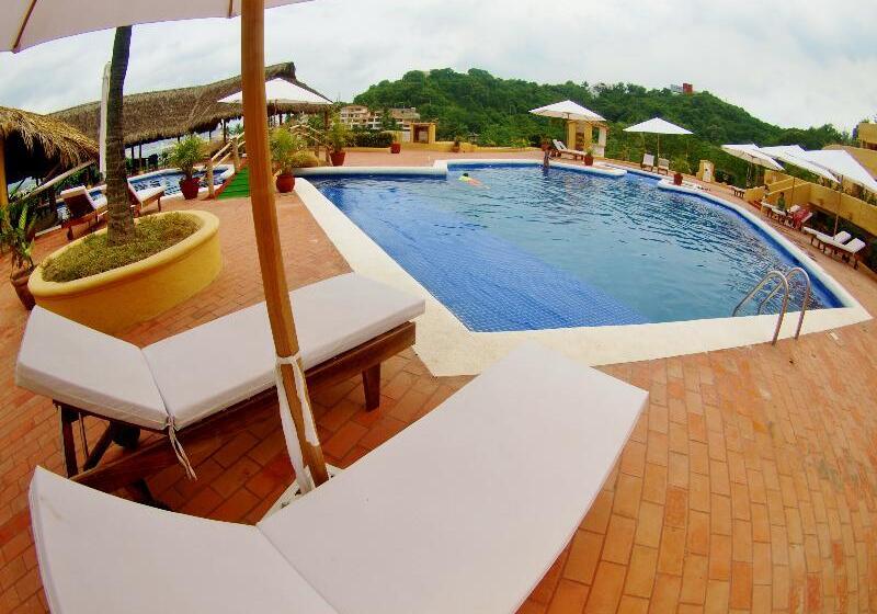 فندق Plaza Tucanes Manzanillo