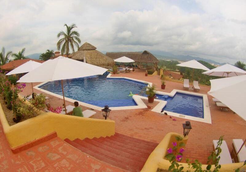 فندق Plaza Tucanes Manzanillo