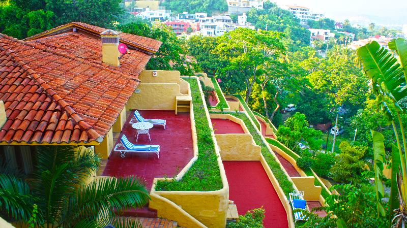 فندق Plaza Tucanes Manzanillo