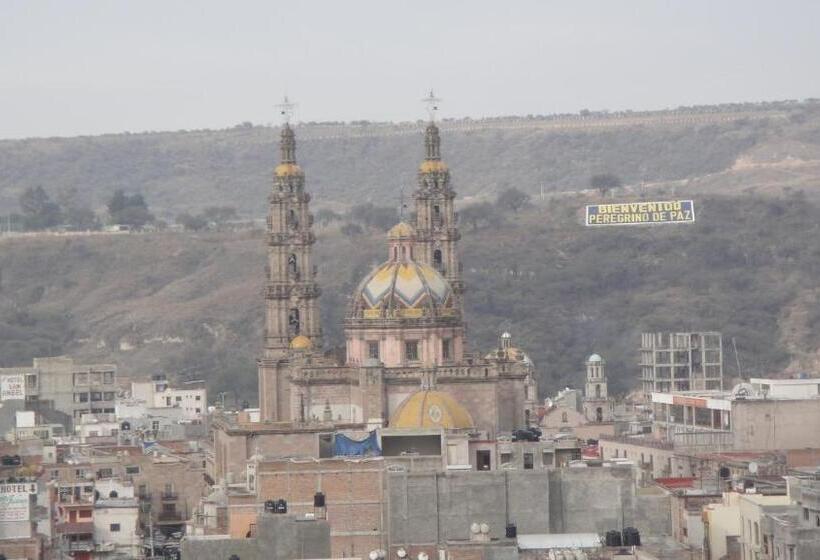 ホテル Quinta Cesar