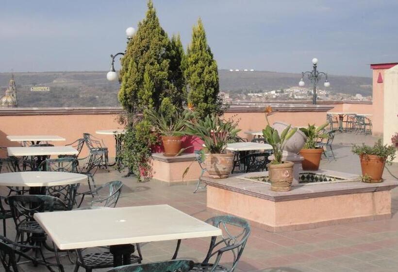 ホテル Quinta Cesar