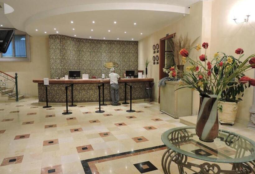 ホテル Quinta Cesar