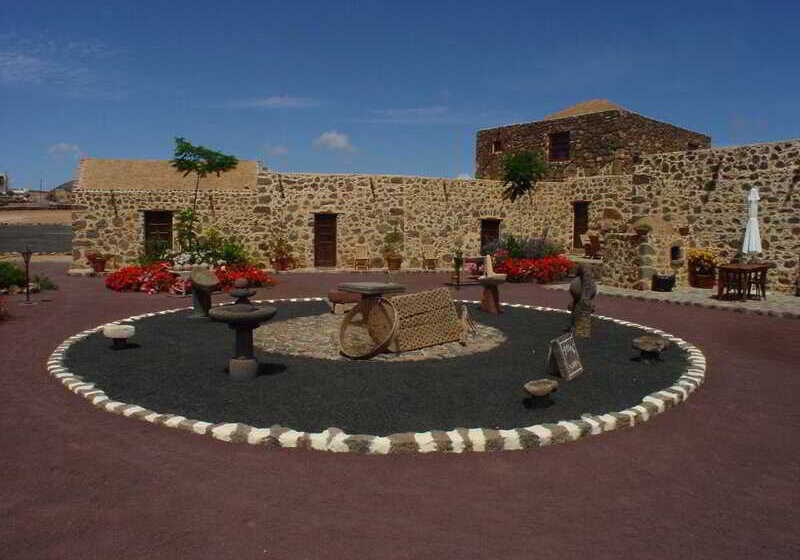 בית מלון כפרי Rural Restaurante Mahoh