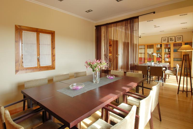 교외 호텔 Rural Sant Joan De Binissaida