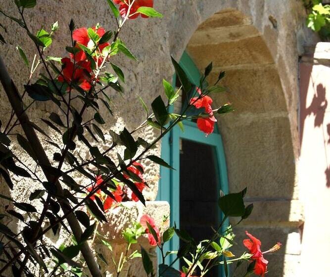 בית מלון כפרי Sa Lolla