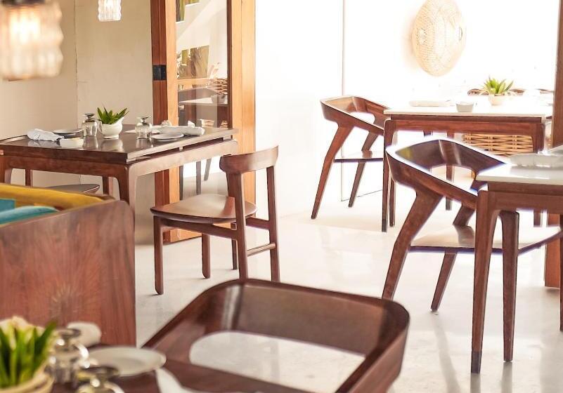 ホテル Ser Casasandra Boutique