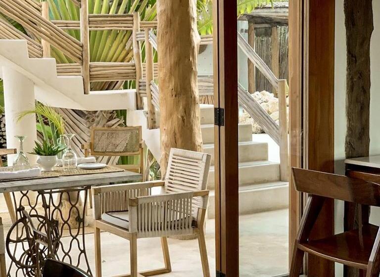 ホテル Ser Casasandra Boutique