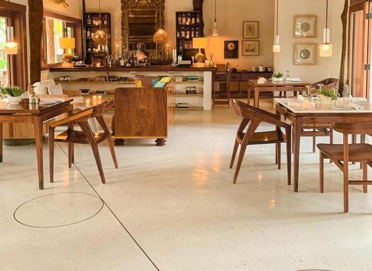 ホテル Ser Casasandra Boutique