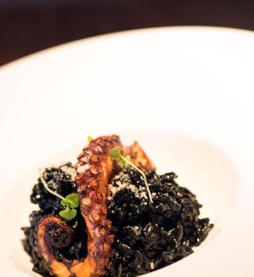 ホテル Ser Casasandra Boutique