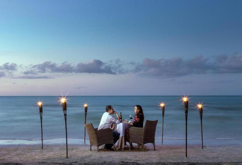 ホテル Ser Casasandra Boutique