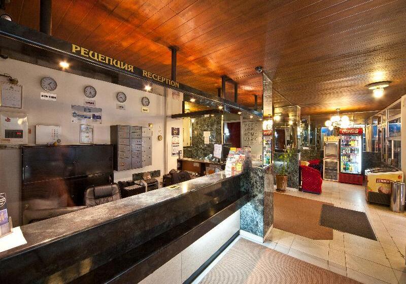 فندق Slavyanska Beseda