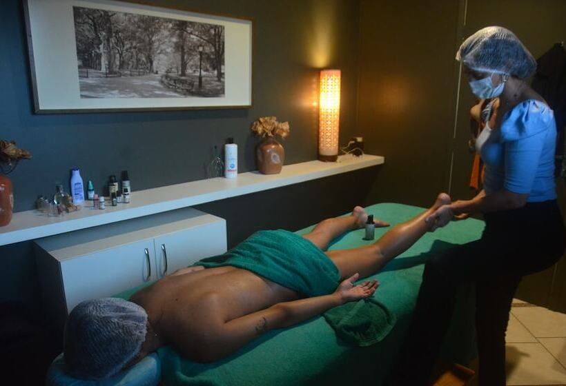 هتل Sonata De Iracema