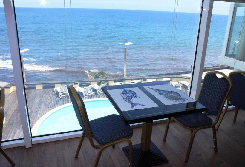 Отель Vinha Da Areia Beach