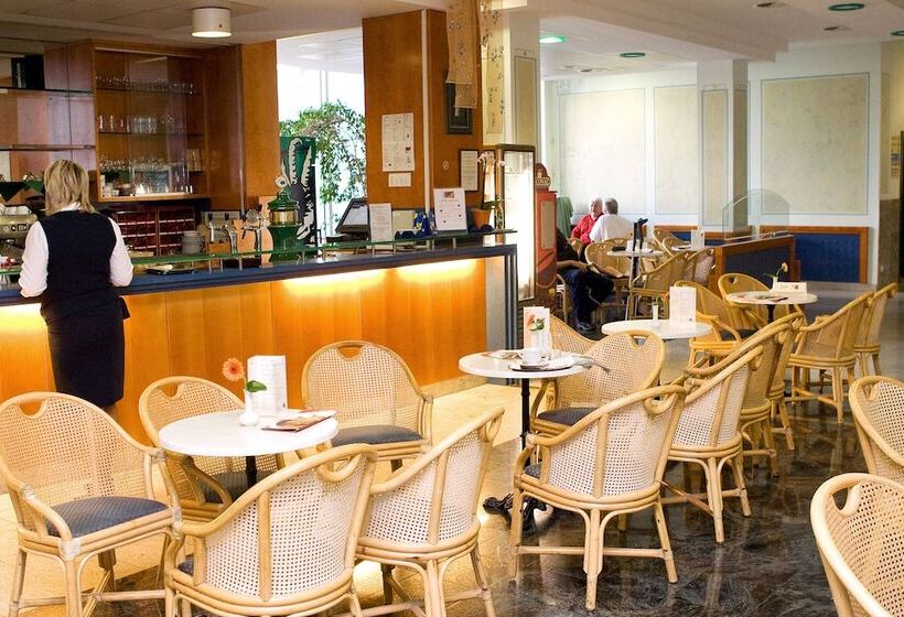 هتل Zdravilisce Thermana Lasko