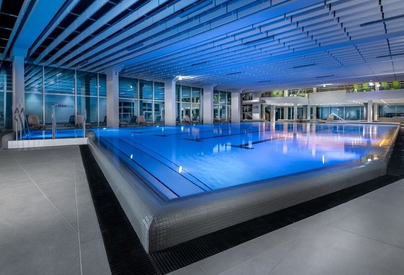 هتل Zdravilisce Thermana Lasko