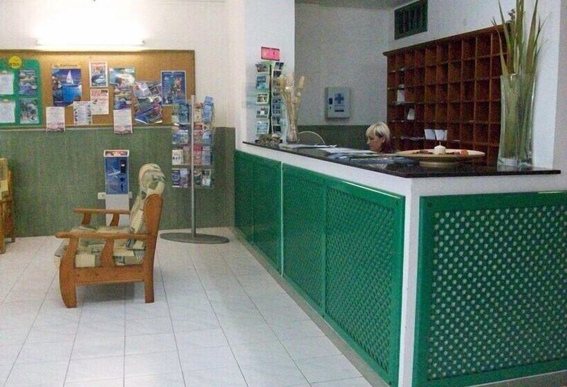 Luz Y Mar Apartments