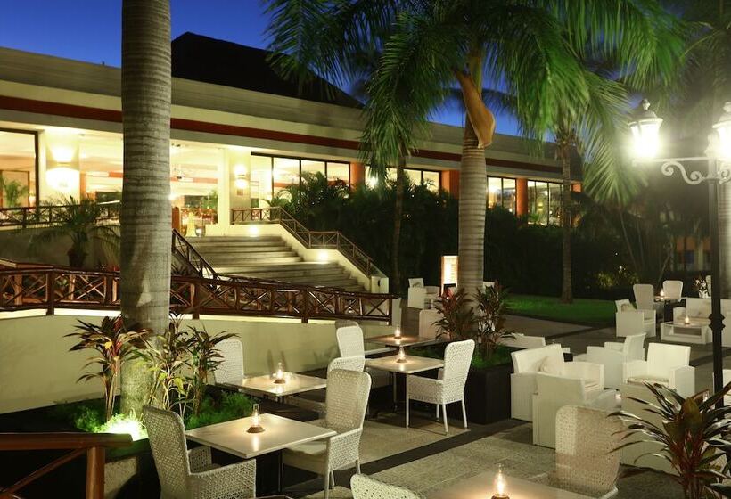 استراحتگاه Bahia Principe Grand Coba - All Inclusive