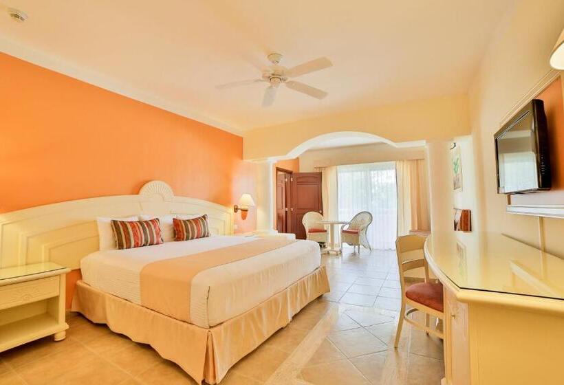 استراحتگاه Bahia Principe Grand Coba - All Inclusive